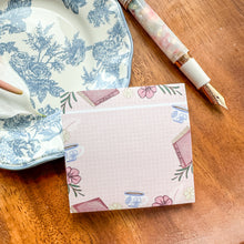 Load image into Gallery viewer, Cozy Reader Post-It Notes