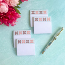 Load image into Gallery viewer, Ulu Quilt - Post-It Notes