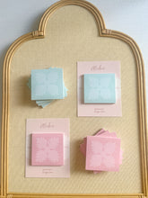 Load image into Gallery viewer, Pink Ulu Leaf - Post-It Notes