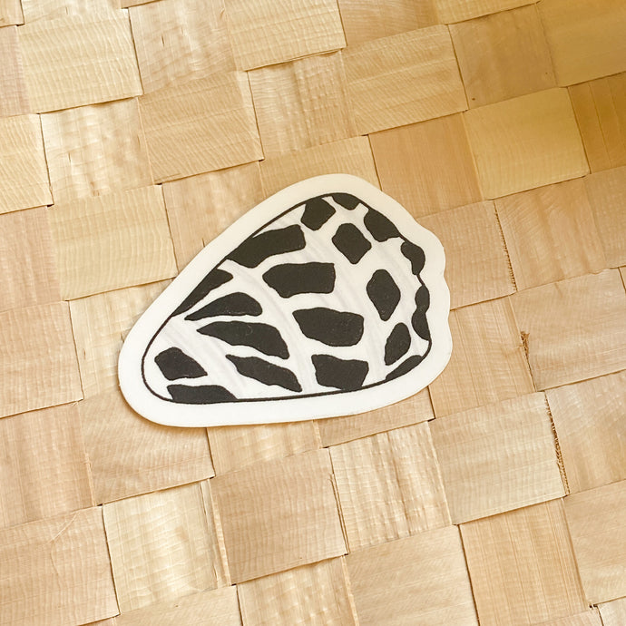 Black and White Pūpū (Shell) Clear Mini Sticker